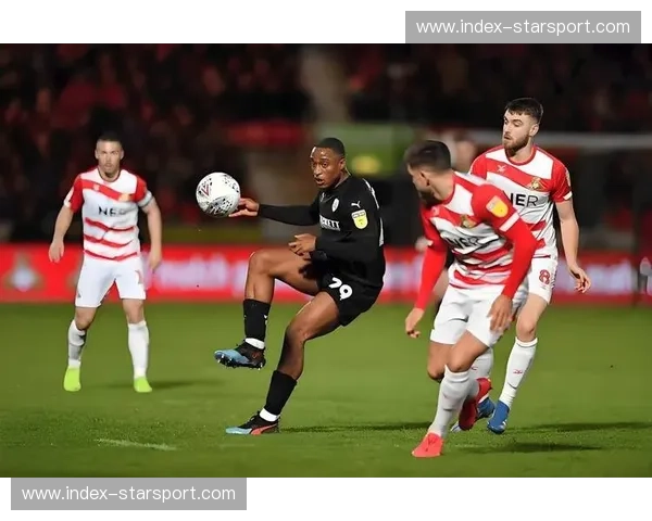 英甲赛事战报：激情对决与战术风云